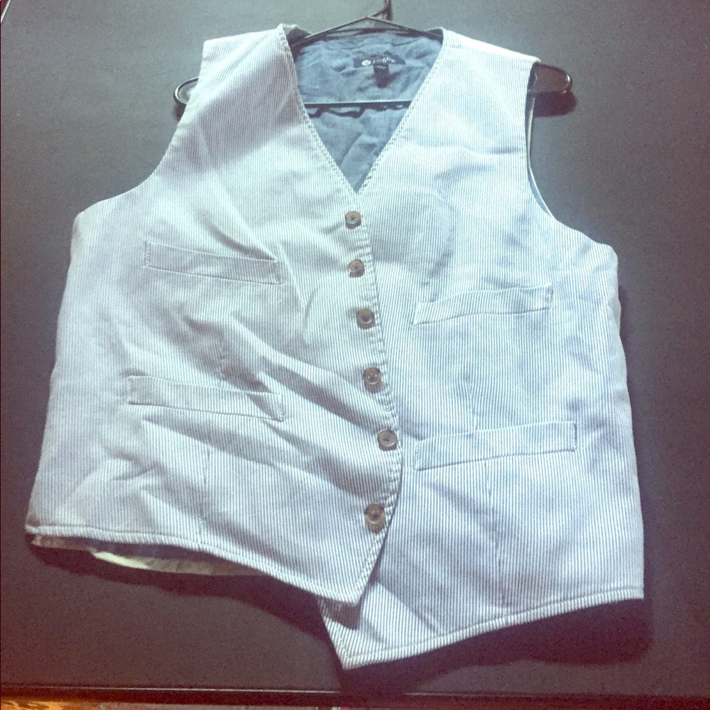 Mans light blue/white striped vest